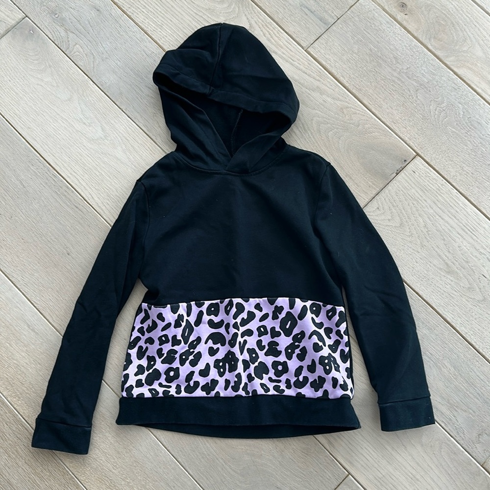 Girls Rockets or Awesome Size 7 Hoodie Purple Leopard
